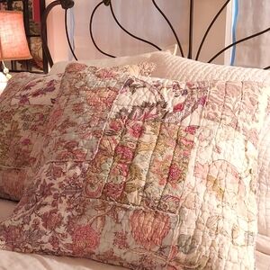 Pottery Barn Harlowe Cotton Quilted Patchwork Euro Shams, set of 2